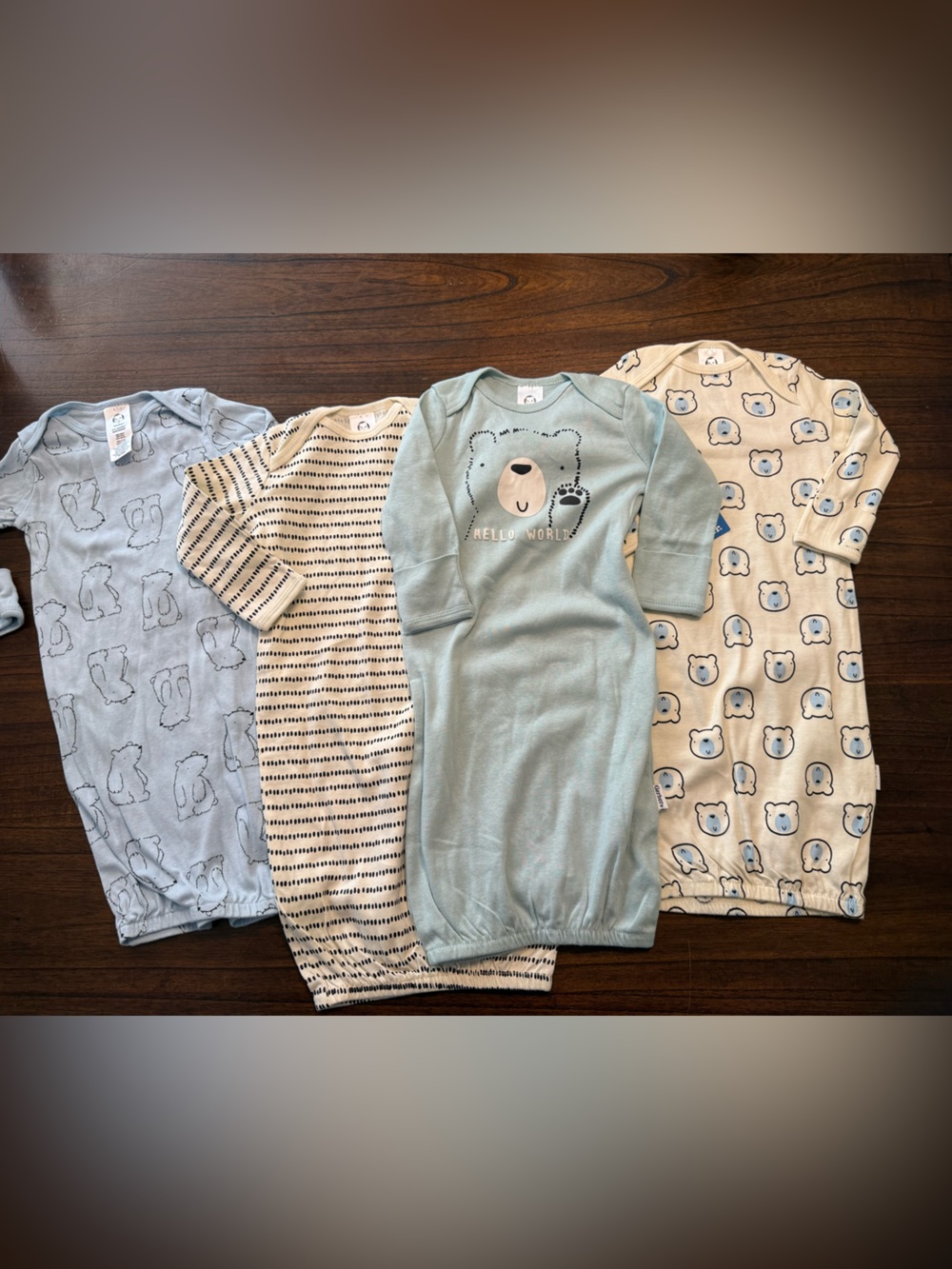 Baby gowns 0-6